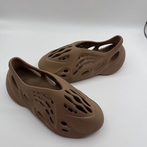 Adidas Yeezy Foam Runner FOAM RNNR Clay Size 6 Made in USA